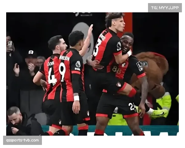 位置模糊化趋势分析：盘点本届欧冠中“边中场”、“进攻型边后卫”等混合角色的战术价值